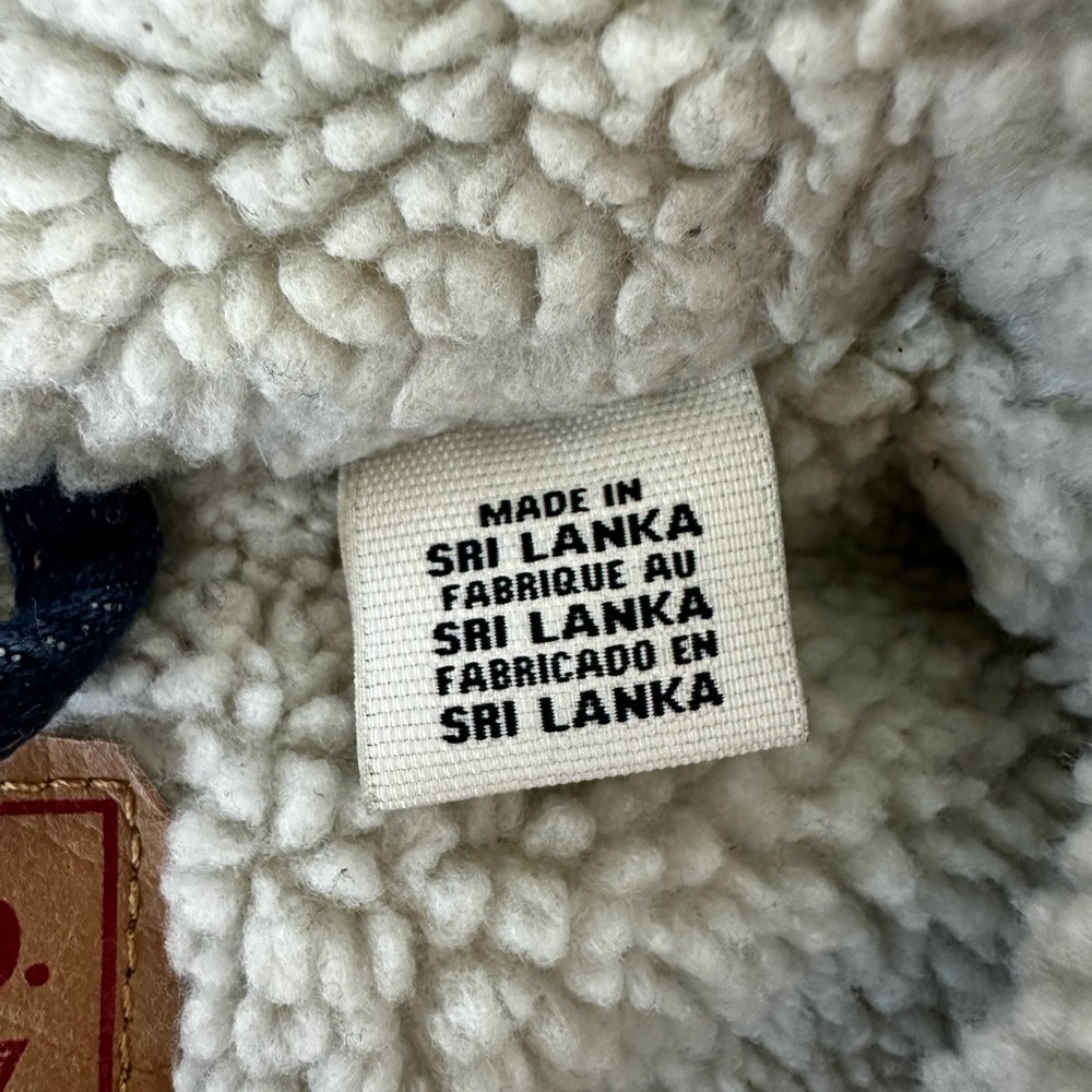 Levi’s Originals Women’s Sherpa Trucker Jacket - Picture 7 of 13